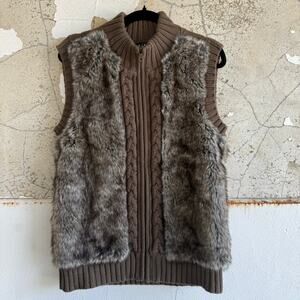 Faux Fur Sweater Vest Tribal Womens M Cable Knit Mock Neck Cabincore Apres Ski